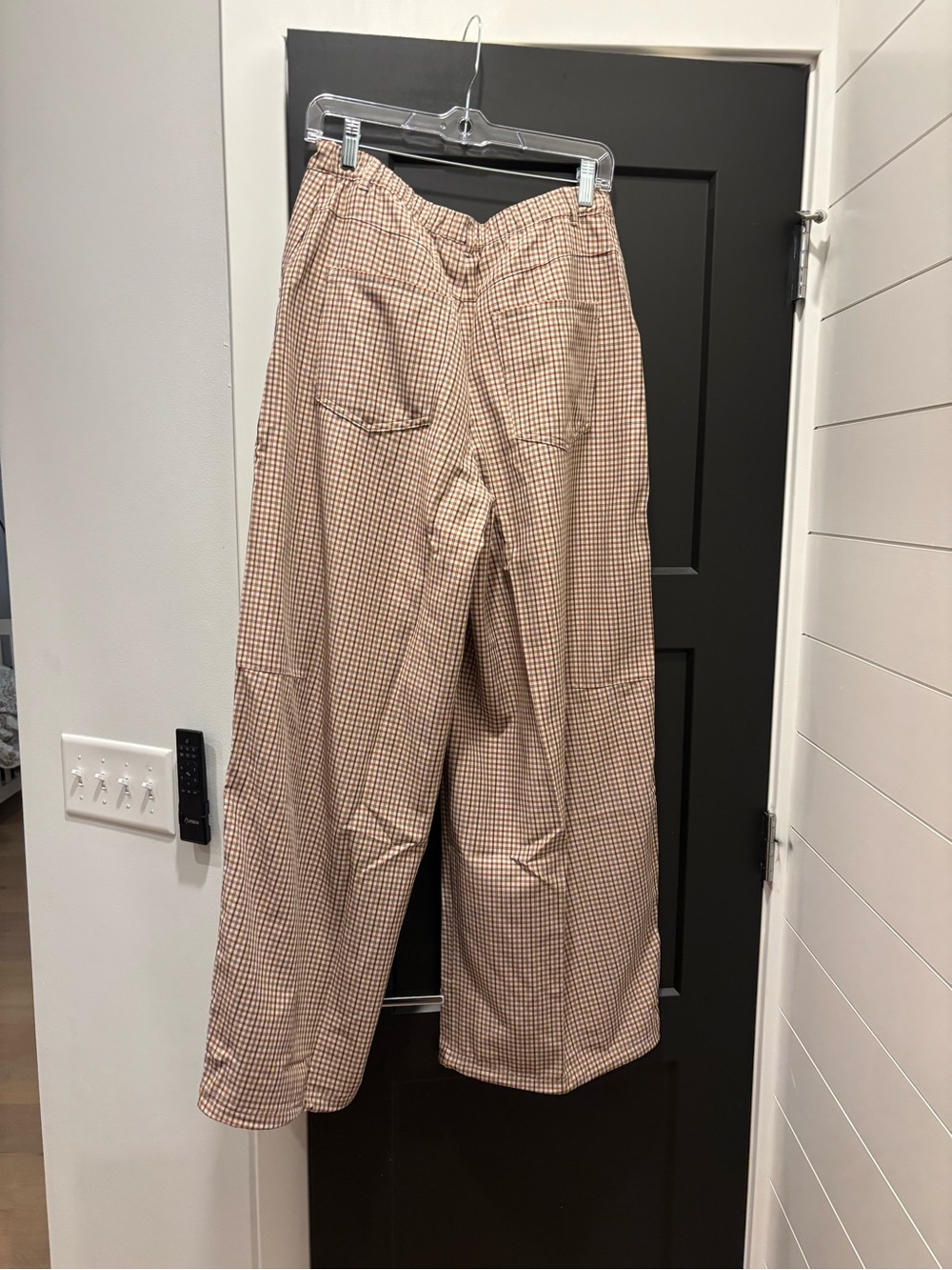 adidas Originals Checks Trouser Loose Pants Med NWT crystal linen / aurora Pleat - Picture 11 of 16